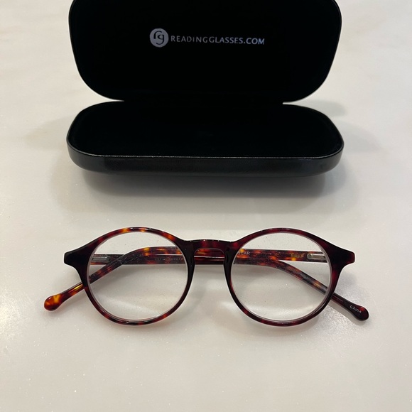 (Prescription) glasses from reading glasses.com. Tortoise frames in Oscar style. - Picture 2 of 9